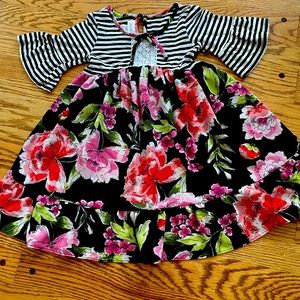 Bonnie Jean 3/4 Bell Sleeve Floral & Stripe Dress Girls Size 5